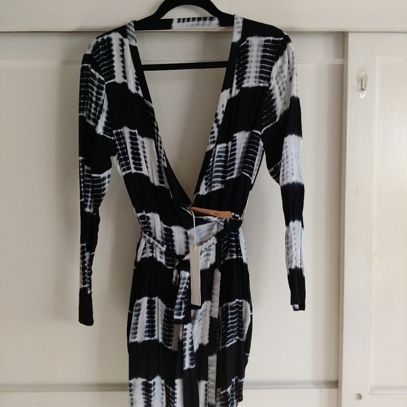 NEW Tye Dyed Wrap Long Sleave Mini Dress - Picture 6 of 6